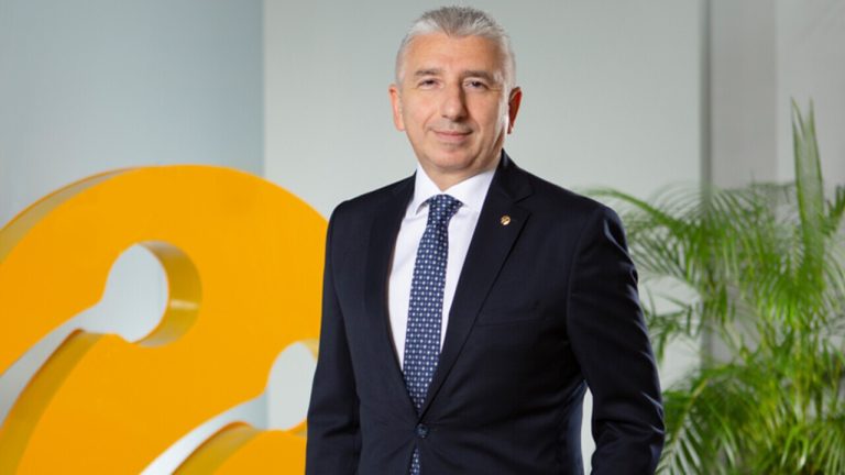 Turkcell Ailem ile Aile Boyu Avantajlar: GB Transferi, Sınırsız Konuşma!