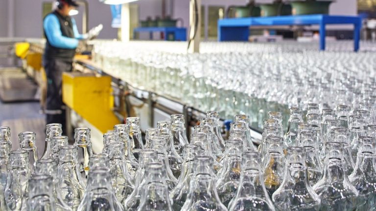Cam Endüstrisi Sürdürülebilirlik ve Yeni Pazarlarla Büyüme Hedefliyor