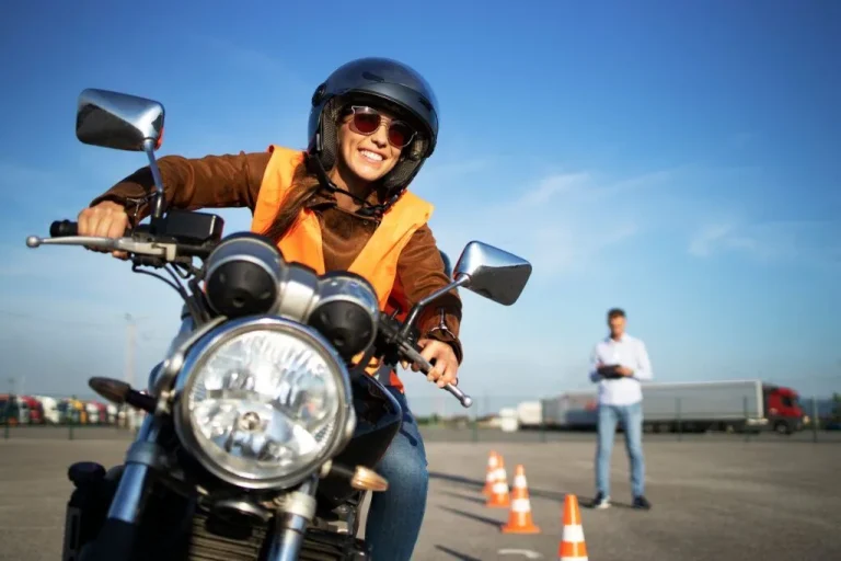 Yeni Trafik Yönetmeliği: Bisiklet, Motosiklet ve Traktör Kullanıcılarına Yeni Zorunluluklar