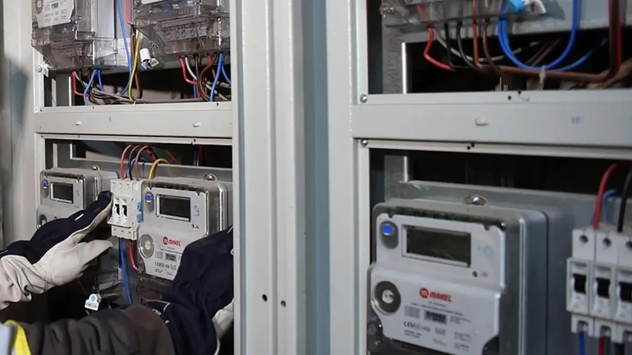 Türkiye’de Elektrik Sayaçları Akıllanıyor: Dönüşüm Süreci Başlıyor