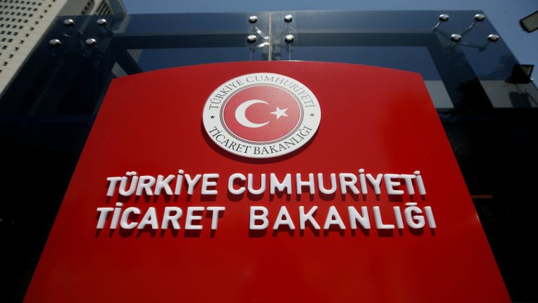 Türkiye ve Mısır Ticaret Hacmini 15 Milyar Dolara Çıkaracak: Ro-Ro Hattı Canlanıyor