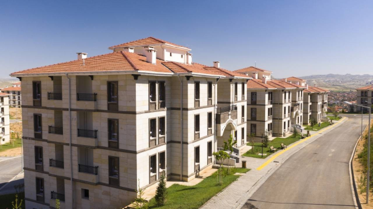 500 Bin Konutluk TOKİ Projesine Rekor Başvuru: Kura Tarihi Açıklandı!