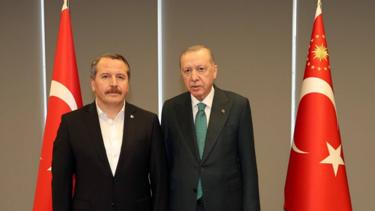 Memur-Sen’den Erdoğan’a Zam Talebi: Kamu Çalışanları İçin Seyyanen Artış Çağrısı