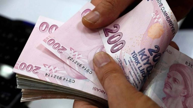 Erdoğan’dan Seyyanen Zam İptali Talimatı: Üst Düzey Bürokratlara 30 Bin TL İkramiye Askıda