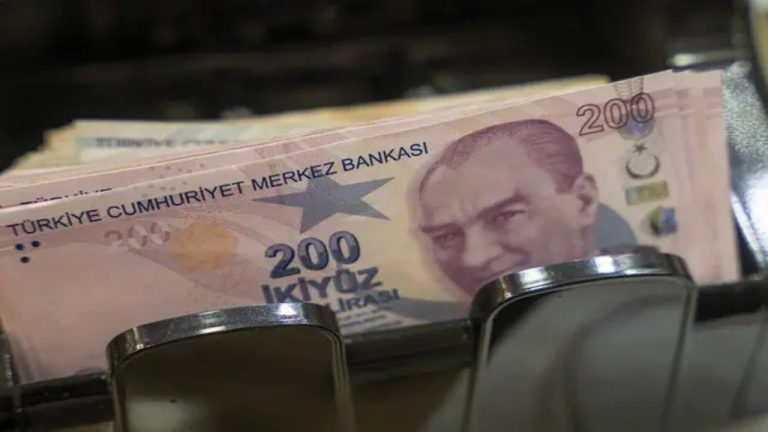 KESK’ten Seyyanen Zam Çağrısı: 30 Bin TL Tüm Kamu Çalışanlarını Kapsamalı