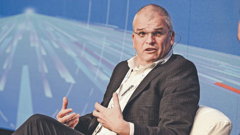 Timothy Ash’ten Türkiye Ekonomisi Değerlendirmesi: Bütçe Açığında Beklenen Düşüş