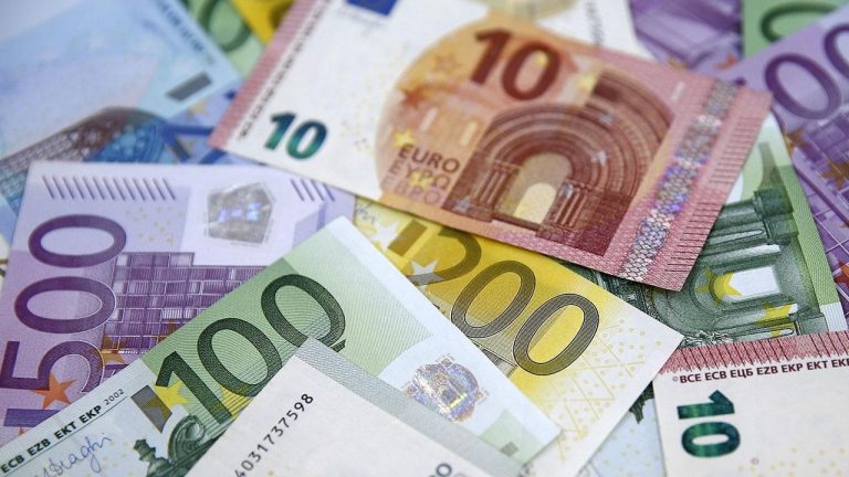 Euro’nun Yükselişi ve Doların Geleceği: Güldağ ve Ağaoğlu’ndan Piyasa Analizi