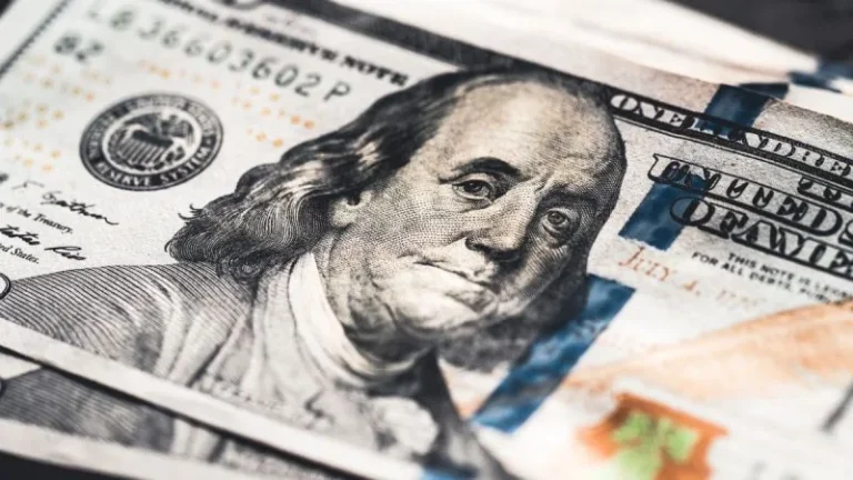 Reel Sektörün Döviz Açığı 205,6 Milyar Dolara Ulaştı
