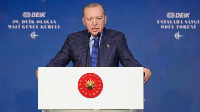 Cumhurbaşkanı Erdoğan: Dış Ticarette Geçici Yavaşlamaya Rağmen Denge Güçleniyor