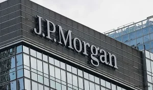 JP Morgan Altın Beklentisini Yükseltti: Merkez Bankaları Ralliyi Destekliyor