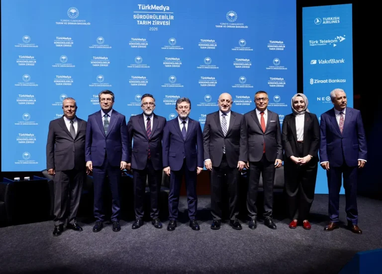 Sürdürülebilir Tarım Zirvesi Başladı: Türk Tarımın Geleceği Şekillendiriliyor