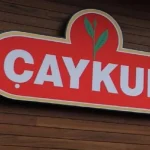 ÇAYKUR’dan Üreticilere ‘Sakin Ol’ Çağrısı: Yaş Çay Alımları Devam Ediyor