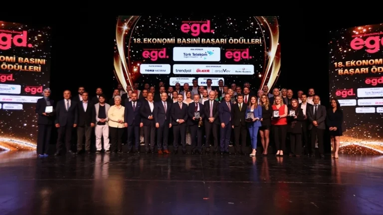 18. Ekonomi Basını Başarı Ödülleri’nde NBE Ailesine İki Onur Ödülü Verildi