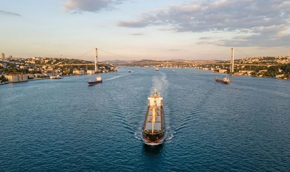 Türk Boğazları Geçiş Ücretinde Değişiklik: Yeni Düzenleme ile 6,70 Dolar