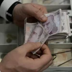 Bankacılık Sektöründe Kredi Büyümesi Ayrışması: Tüketici ve Ticari Krediler