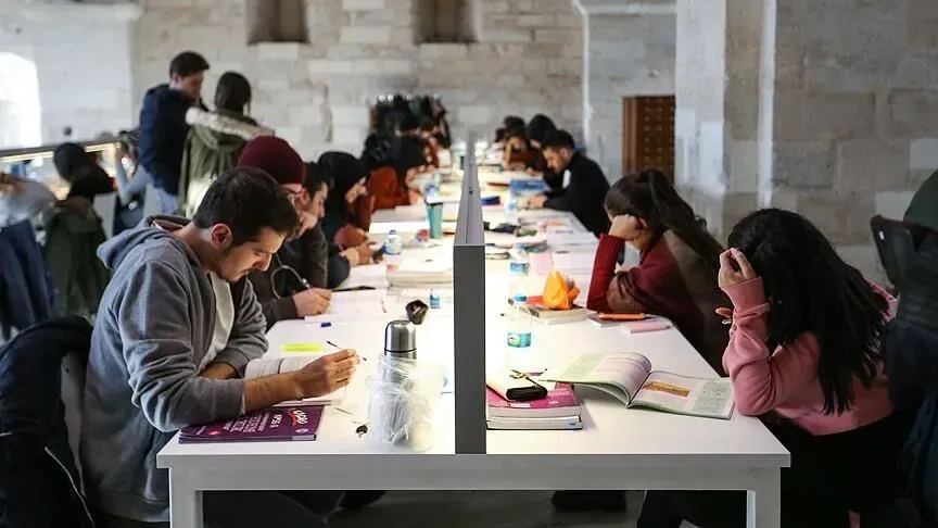 Öğrenci Affı Canon Teklifi Meclis’e Sunuldu: Kimler Üniversiteye Geri Dönebilecek?