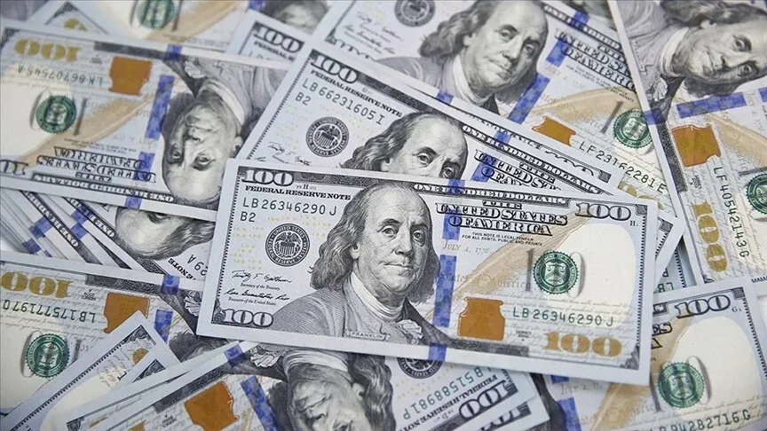 Doların Değeri: Zayıf Veriler ve Yüksek Faiz Desteği