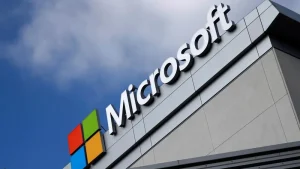 Microsoft 4.800 Çalışanı İşten Çıkarmaya Hazırlanıyor: Sektörel Değişimlerin Etkileri