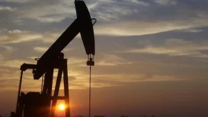 ABD Stratejik Petrol Rezervleri 43,5 Yılın En Düşük Seviyesine Geriledi