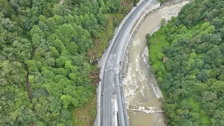 Ayder Yolu Projesi Tamamlandı: Seyahat Süresi 35 Dakikaya Düşecek