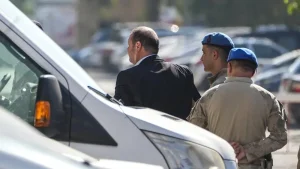 Menderes Belediyesinde Rüşvet ve İmar Suçu Soruşturması: İlkay Çiçek Tutuklandı
