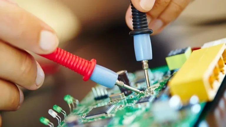 Elektrik‑Elektronik Sektörü 2026’da 20 Milyar Dolar İhracat Hedefiyle Küresel Pazarın Kapısını Açıyor