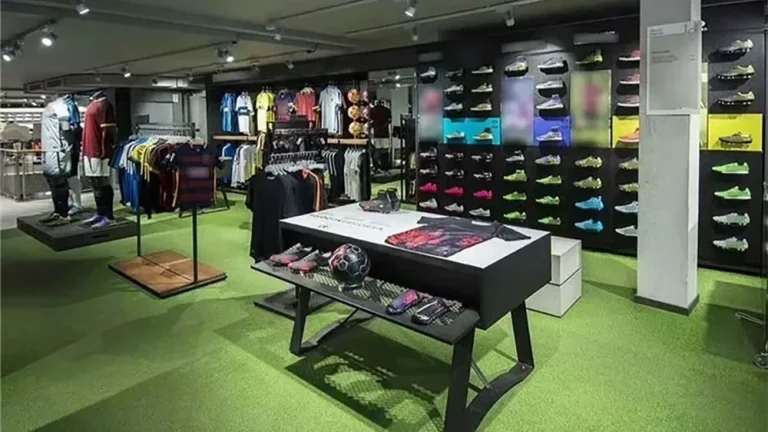 Nike, 18 Yıldır S&P 100’de; Piyasa Değeri 220 Milyar Düşüşle Çıkarılıyor