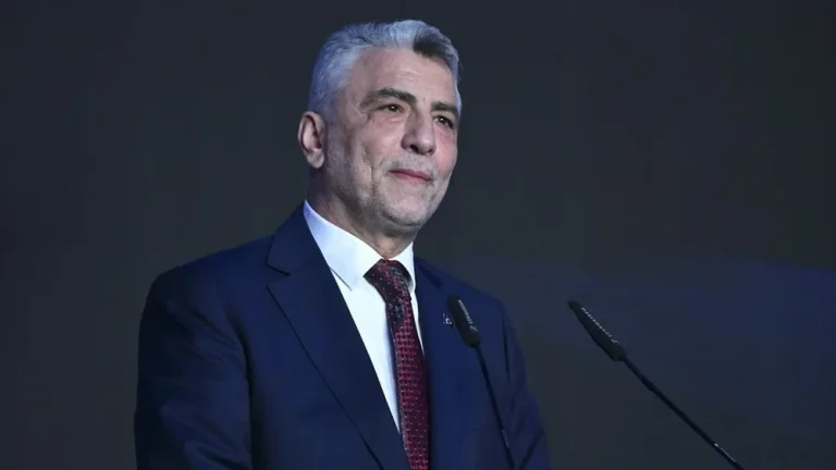 Kadın Kooperatiflerinin Dijital Pazarlara Erişimi Güçleniyor: Bakan Bolat’tan “Kadınların Emeği Büyüdükçe Türkiye Büyüyecek” Açıklaması