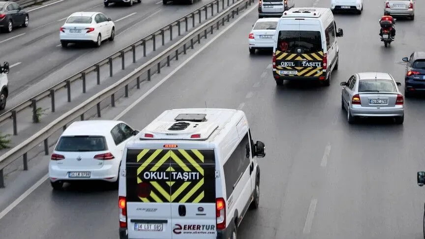 Okul Servis Ücretlerinde Büyük Zam: Yıllık Maliyet 93.610 TL’ye Kadar Çıktı