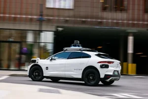 Uber, Waabi ile 1 Milyar Dolarlık Yatırımla Robotaksi Hedefini 25 000’e Çıkarma Planını Açıkladı