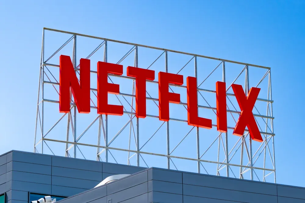 Netflix’in 82 Milyar Dolar Teklifi Hollywood’u Sarsıyor: Startup’ların Büyük Hamlesi