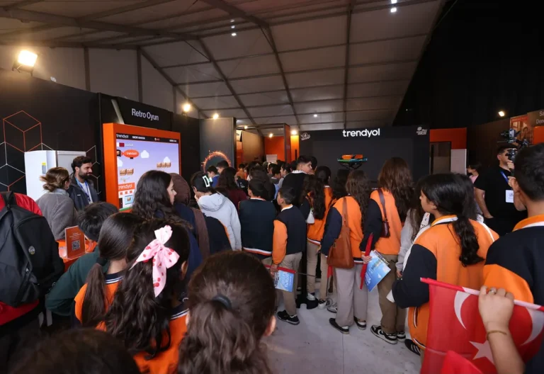 Trendyol, TEKNOFEST Güneydoğu 2026’da 200 m² Standıyla Gençlere E‑ticaret ve Yapay Zeka Deneyimi Sunuyor