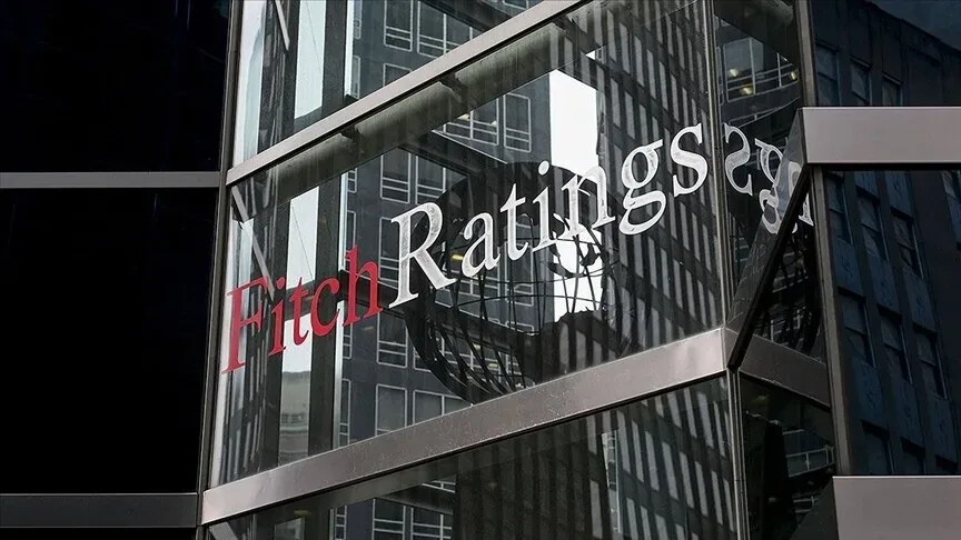 Fitch Uyarıyor: Türk Bankalarının Kar Marjları Düşüyor, Sorunlu Kredi Oranları Yükseliyor